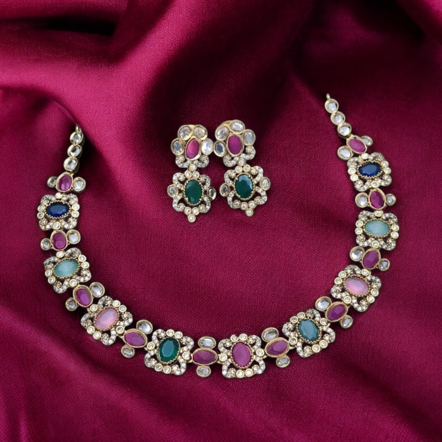 Matte finish necklace set