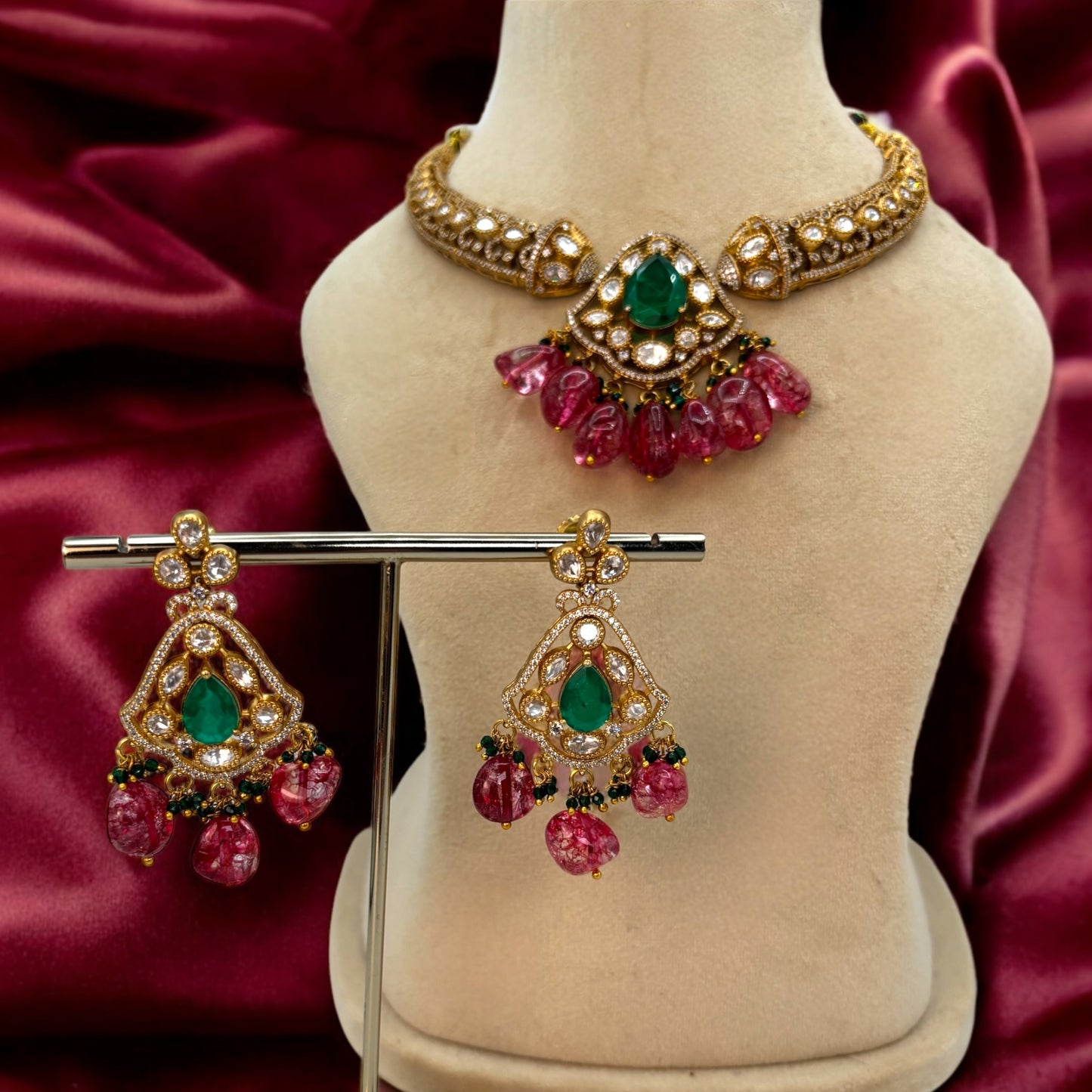 Gold plated kundan and moissanite necklace set