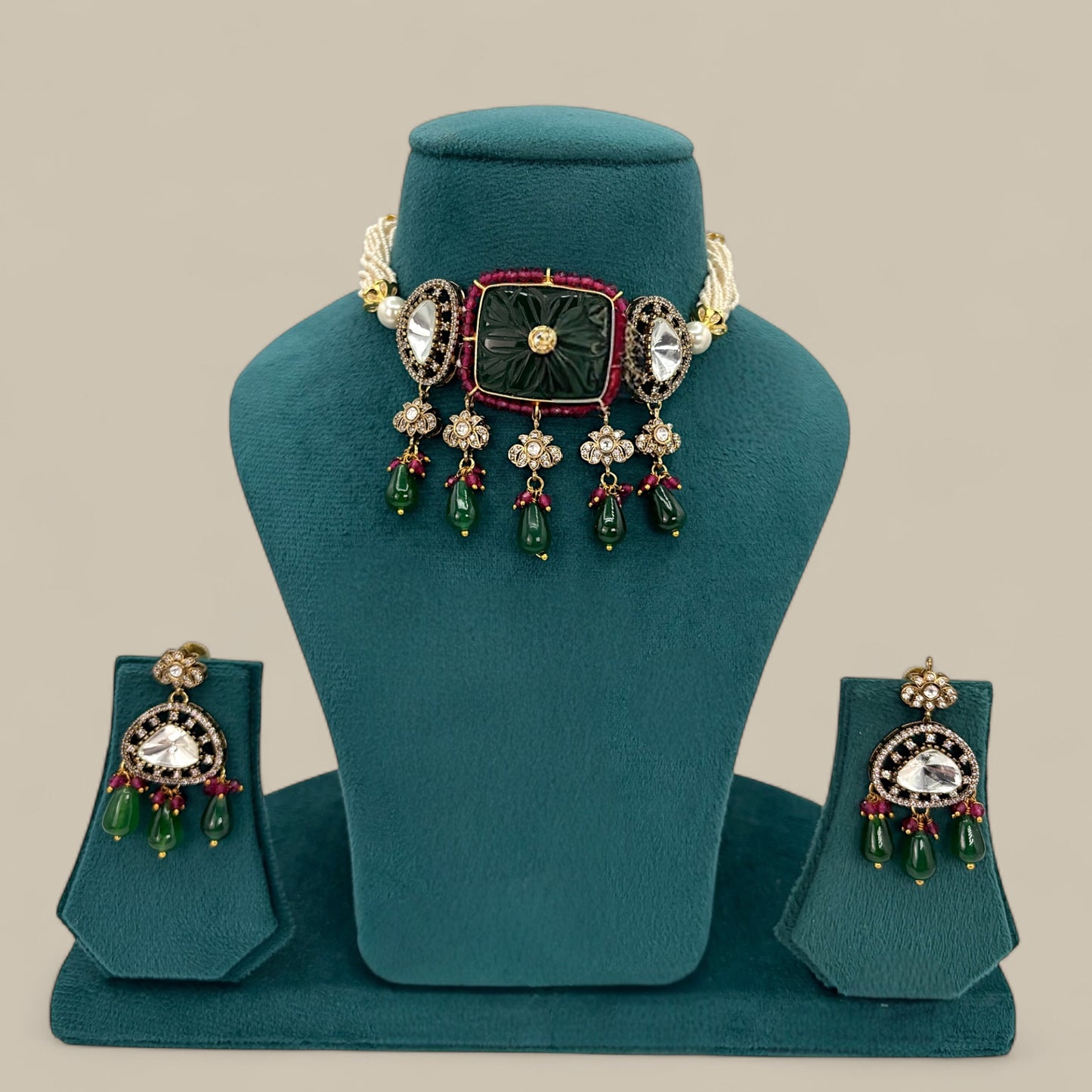 Gold plated green choker set