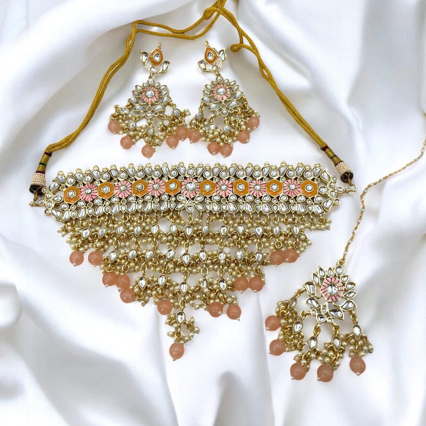 Gold plated peach and pink necklace set