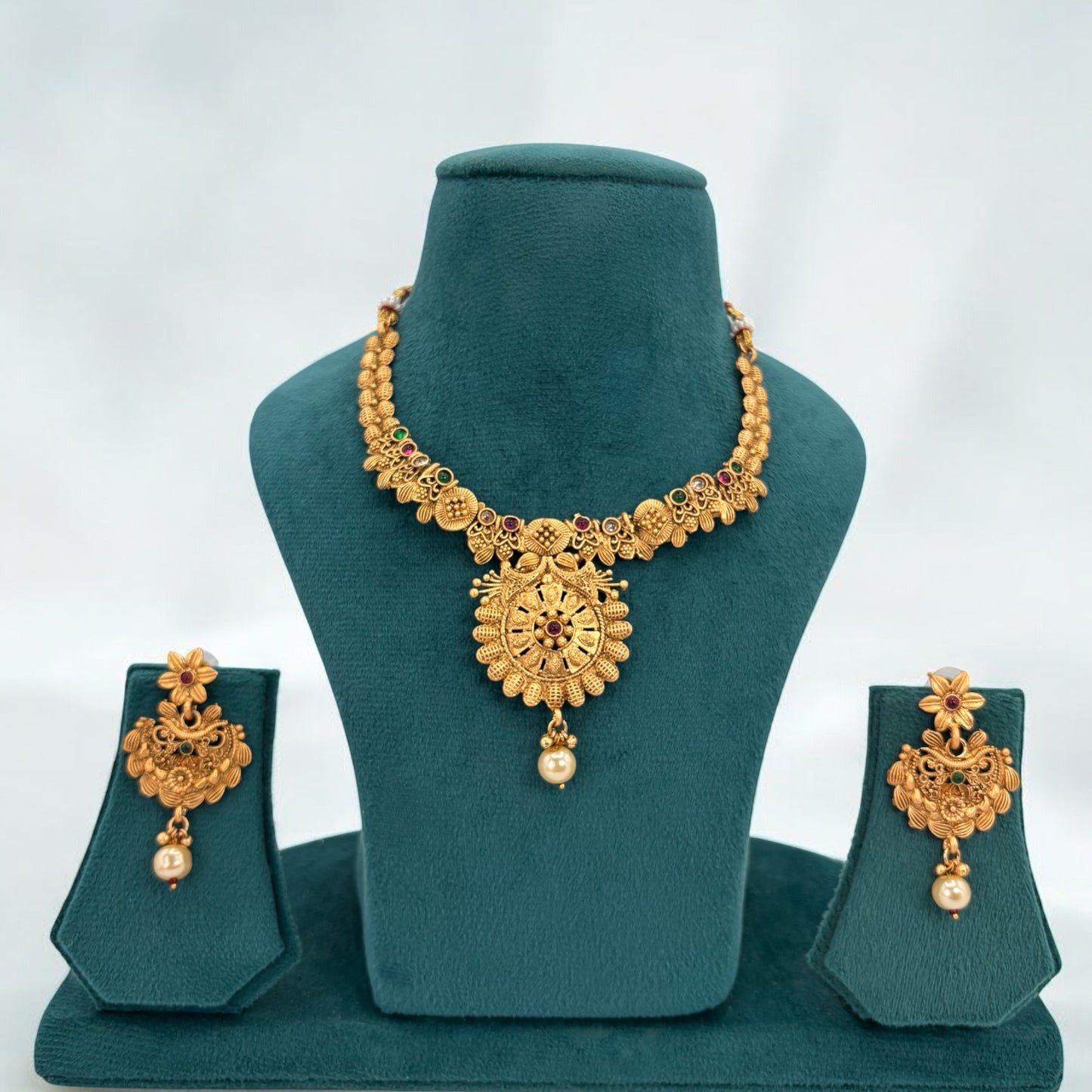 Gold plated necklace set