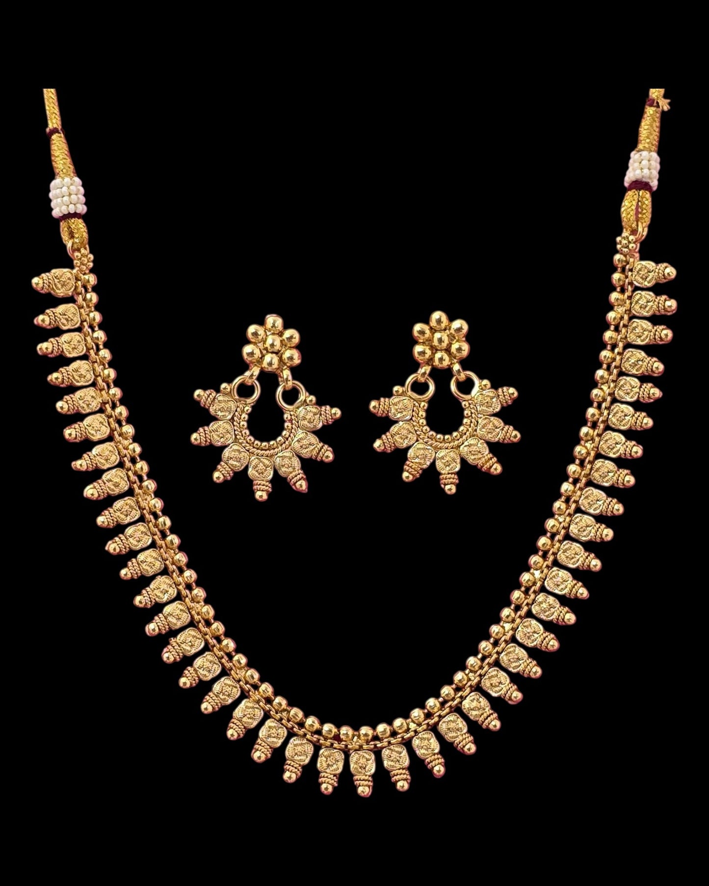 Gold plated necklace set
