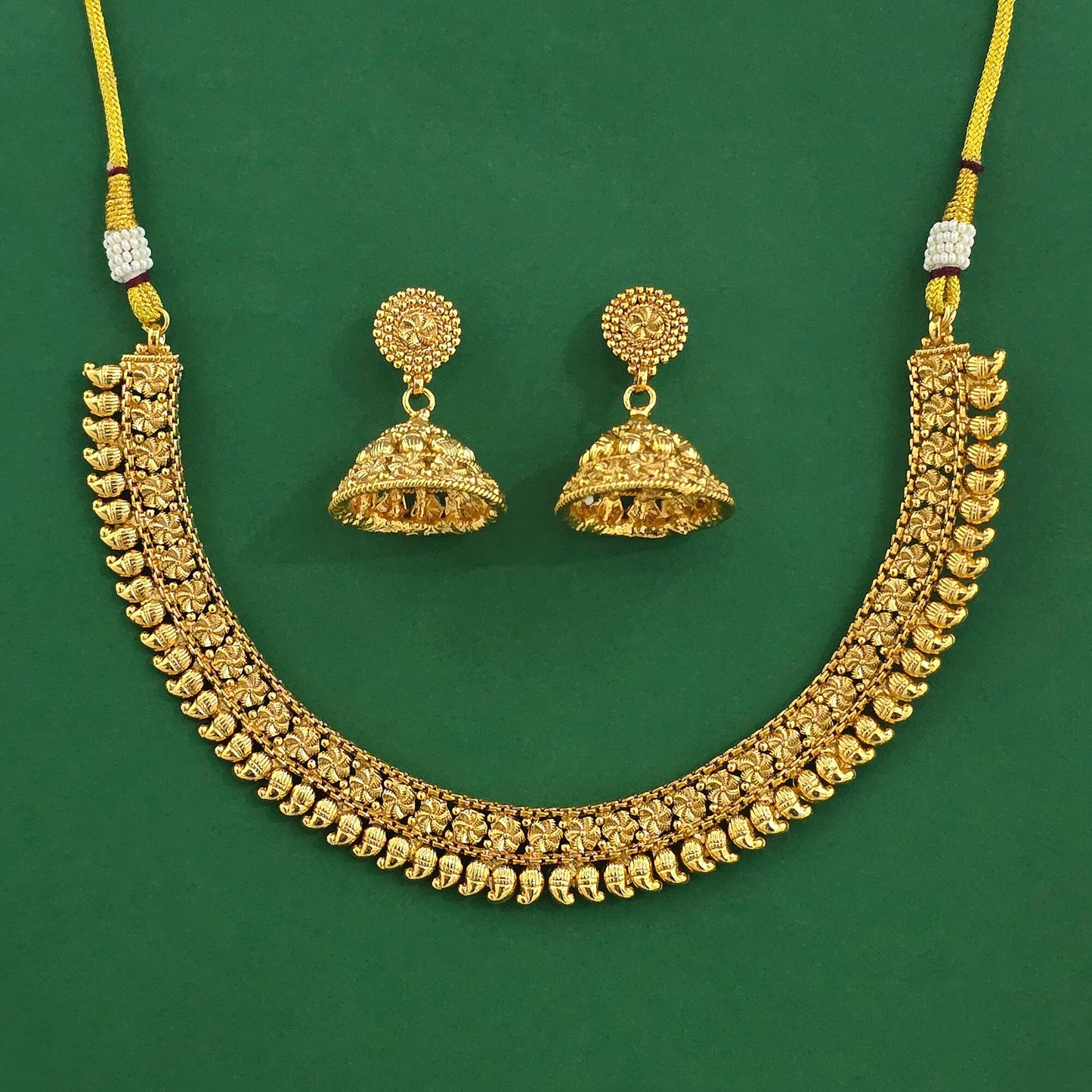 Gold plated necklace set