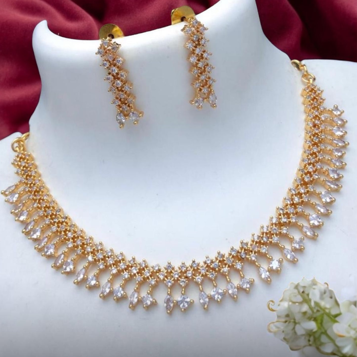 Gold plated necklace set