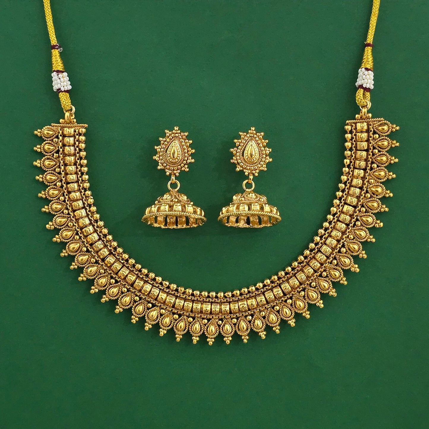 Gold plated necklace set