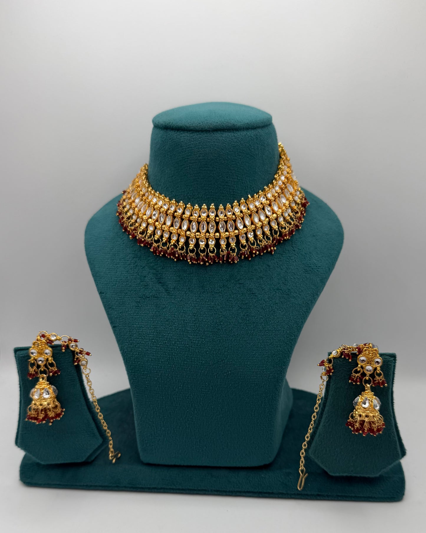 Gold plated kundan choker set