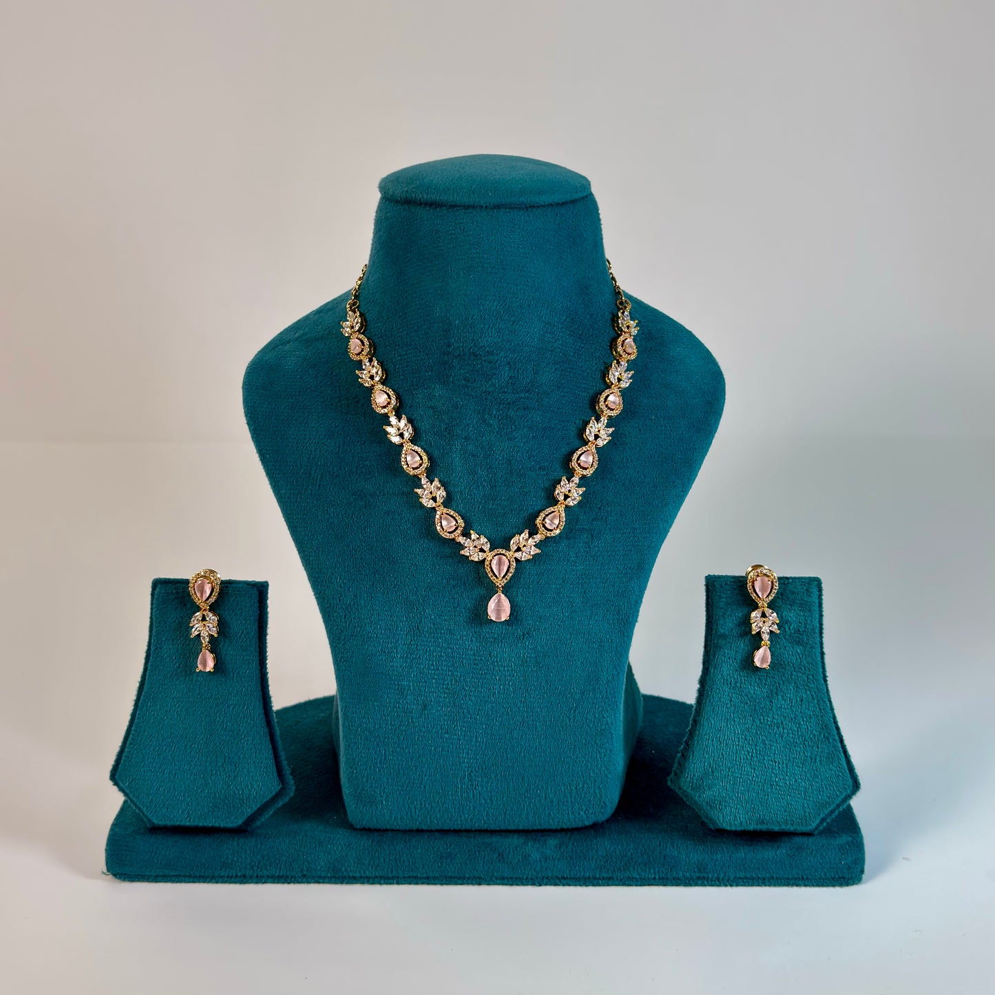 Gold plated pink American Diamond necklace set