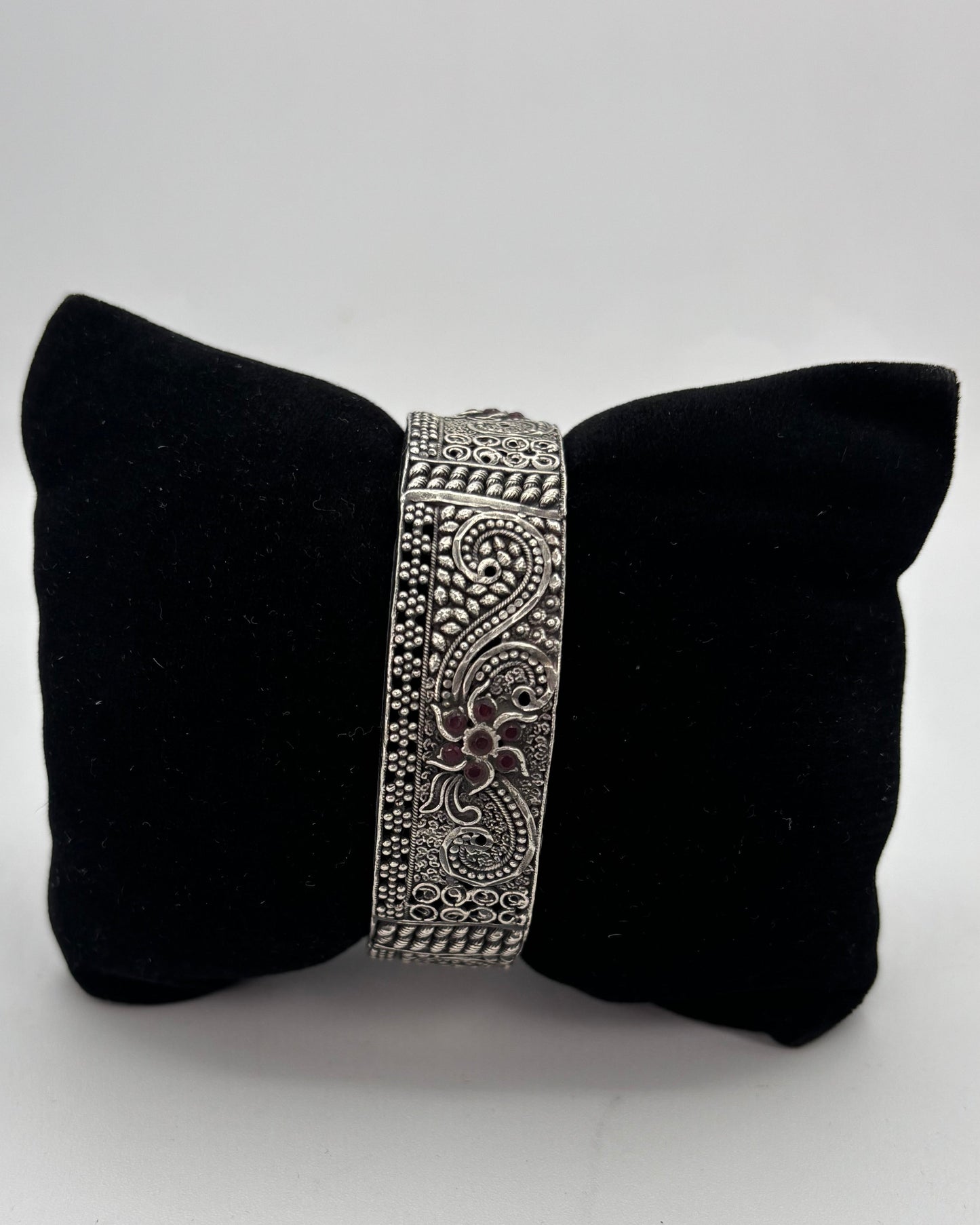 Silver oxidized kada