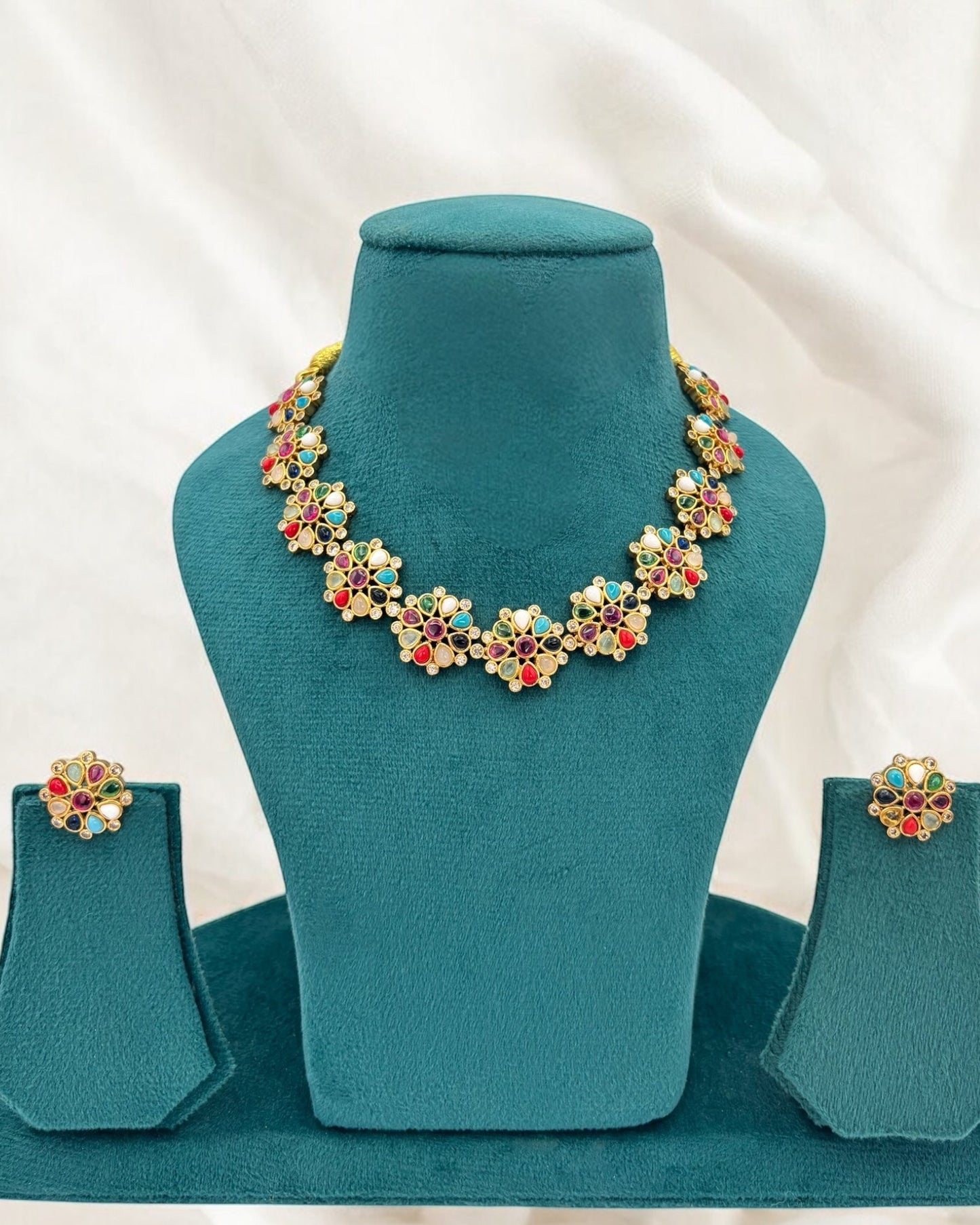 Navratan necklace set