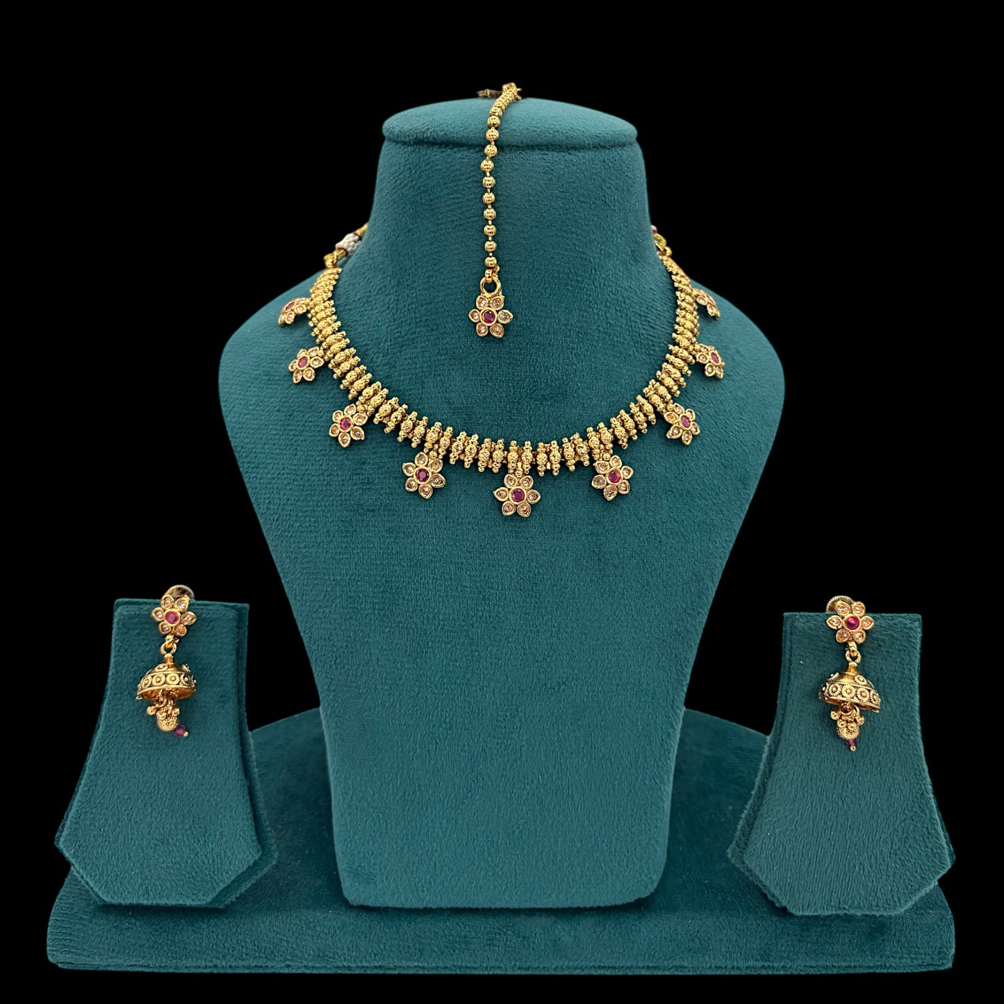 Gold plated simple necklace set
