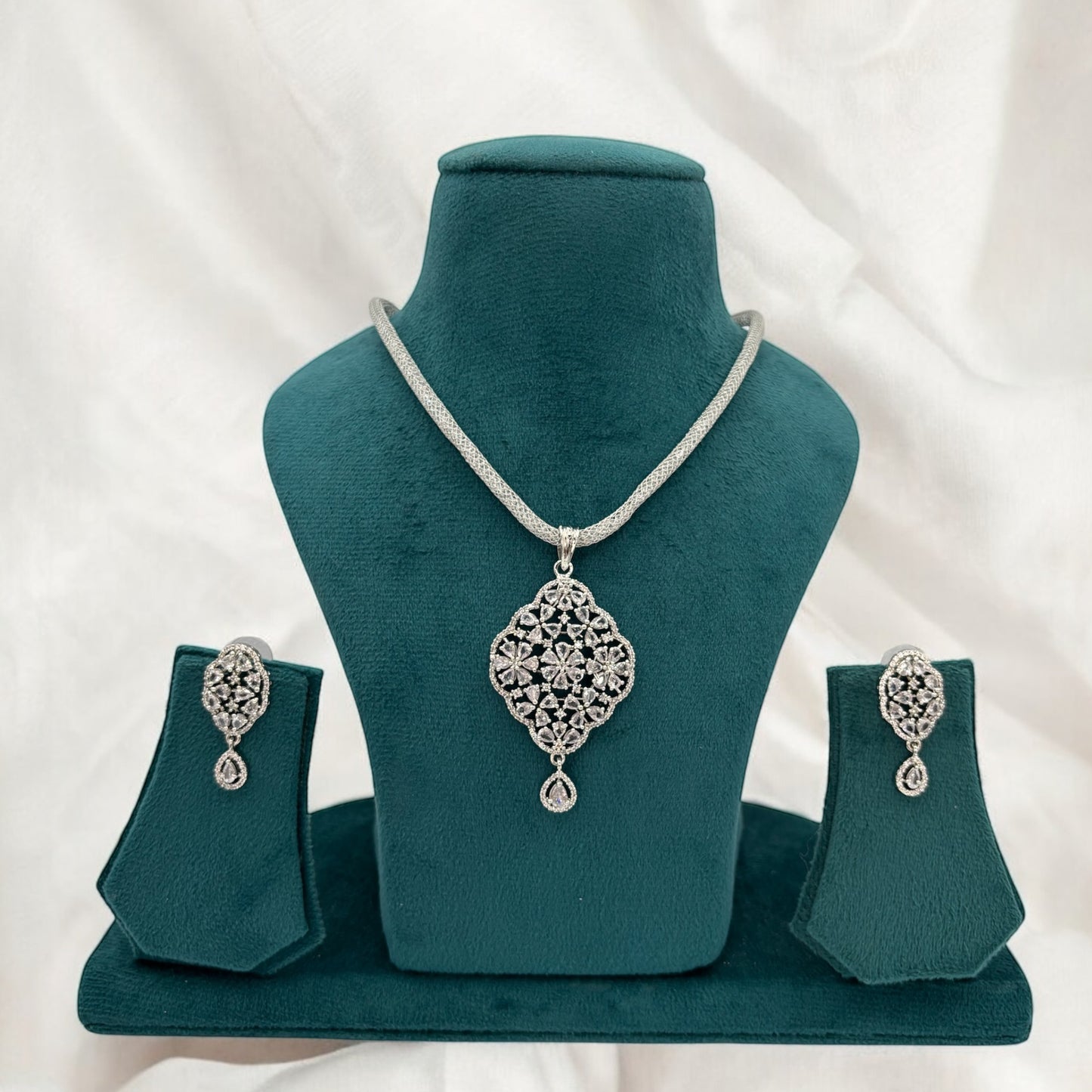 Silver American Diamond pendant set