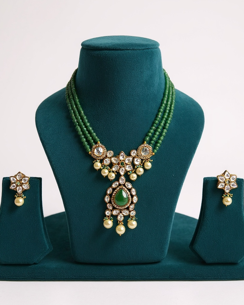 Gold plated kundan necklace set