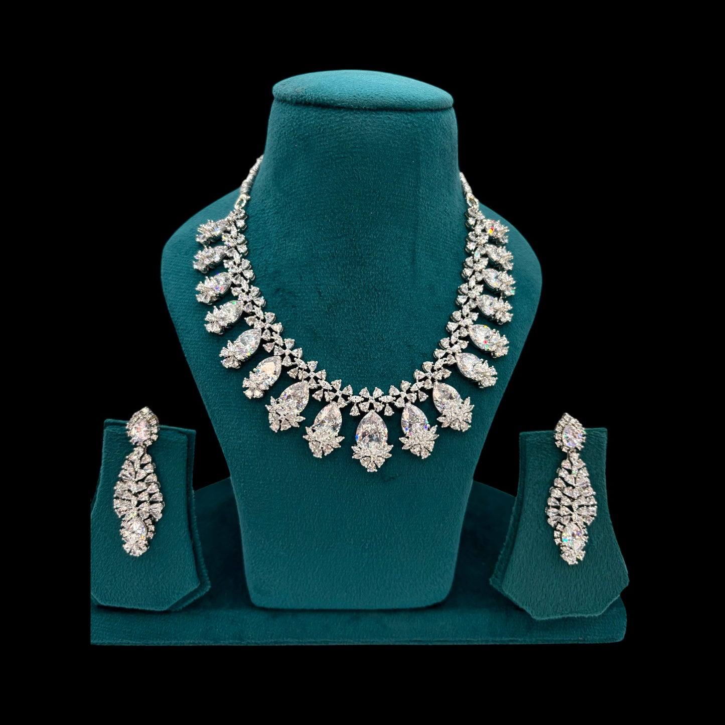Stunning crystal American Diamond necklace set with earrings