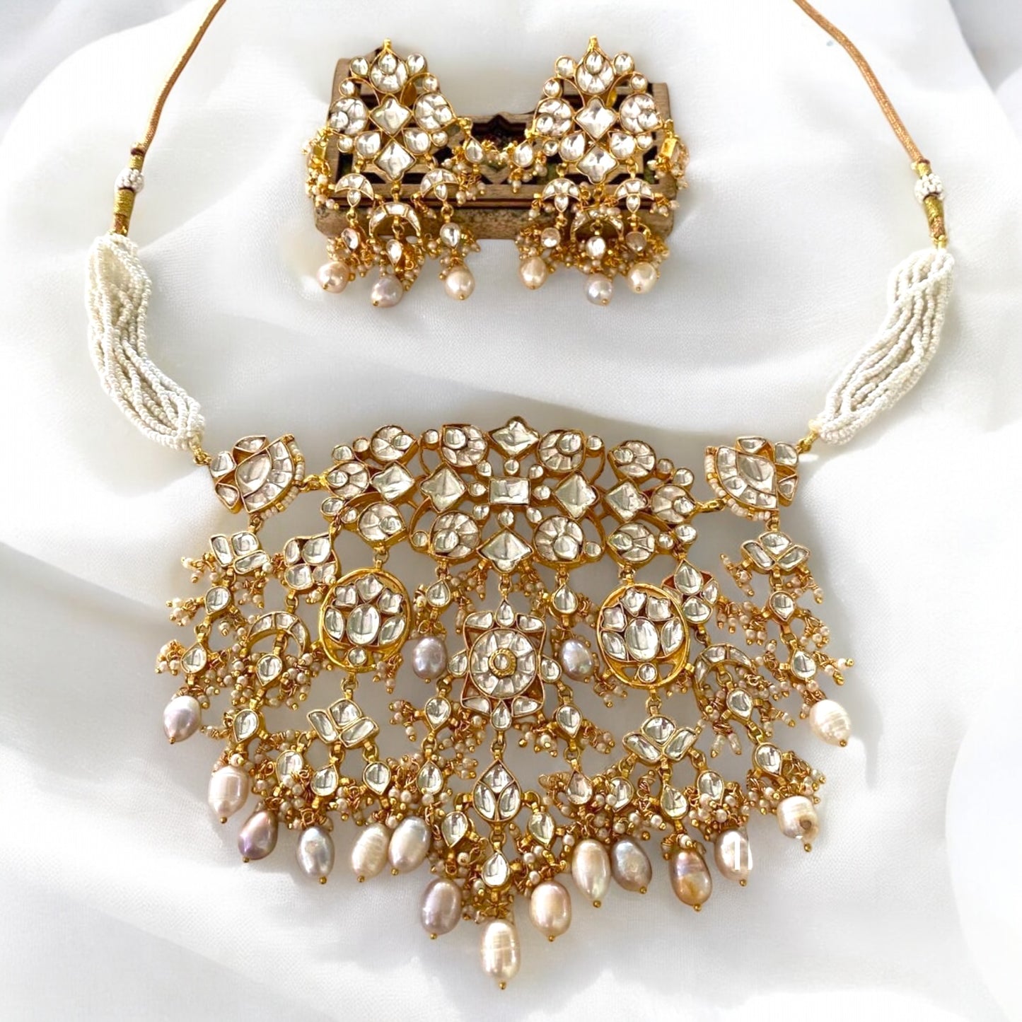 Premium kundan necklace set