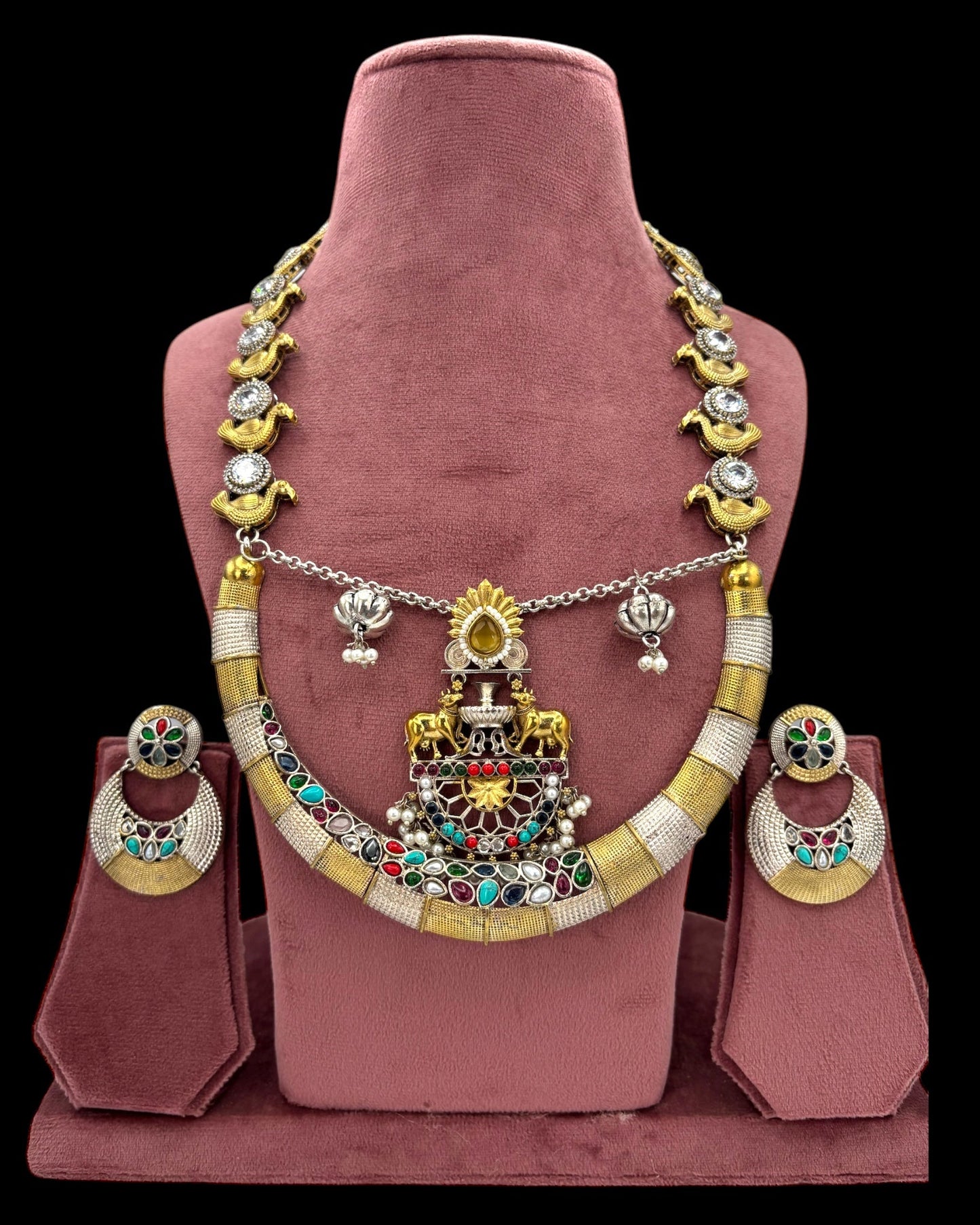 Dual tone statement long necklace set