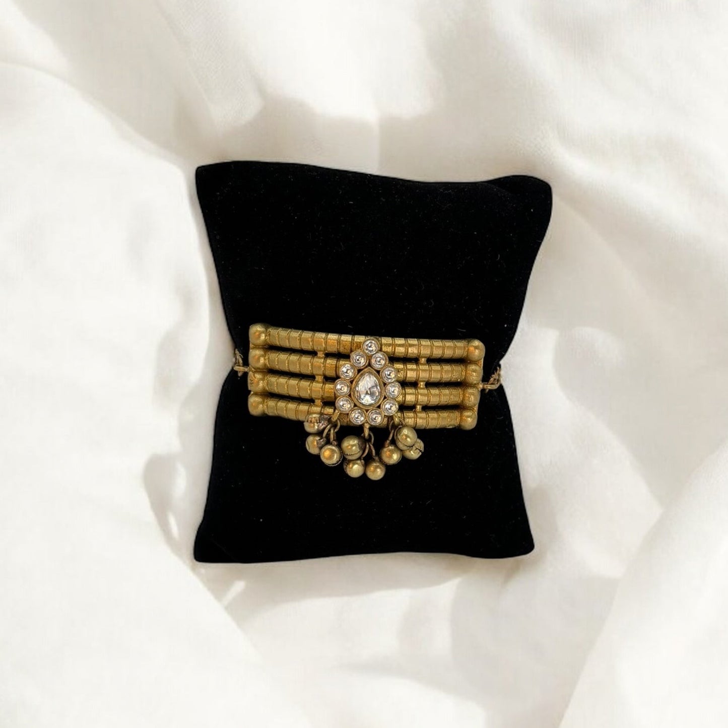 Contemporary gold bracelet