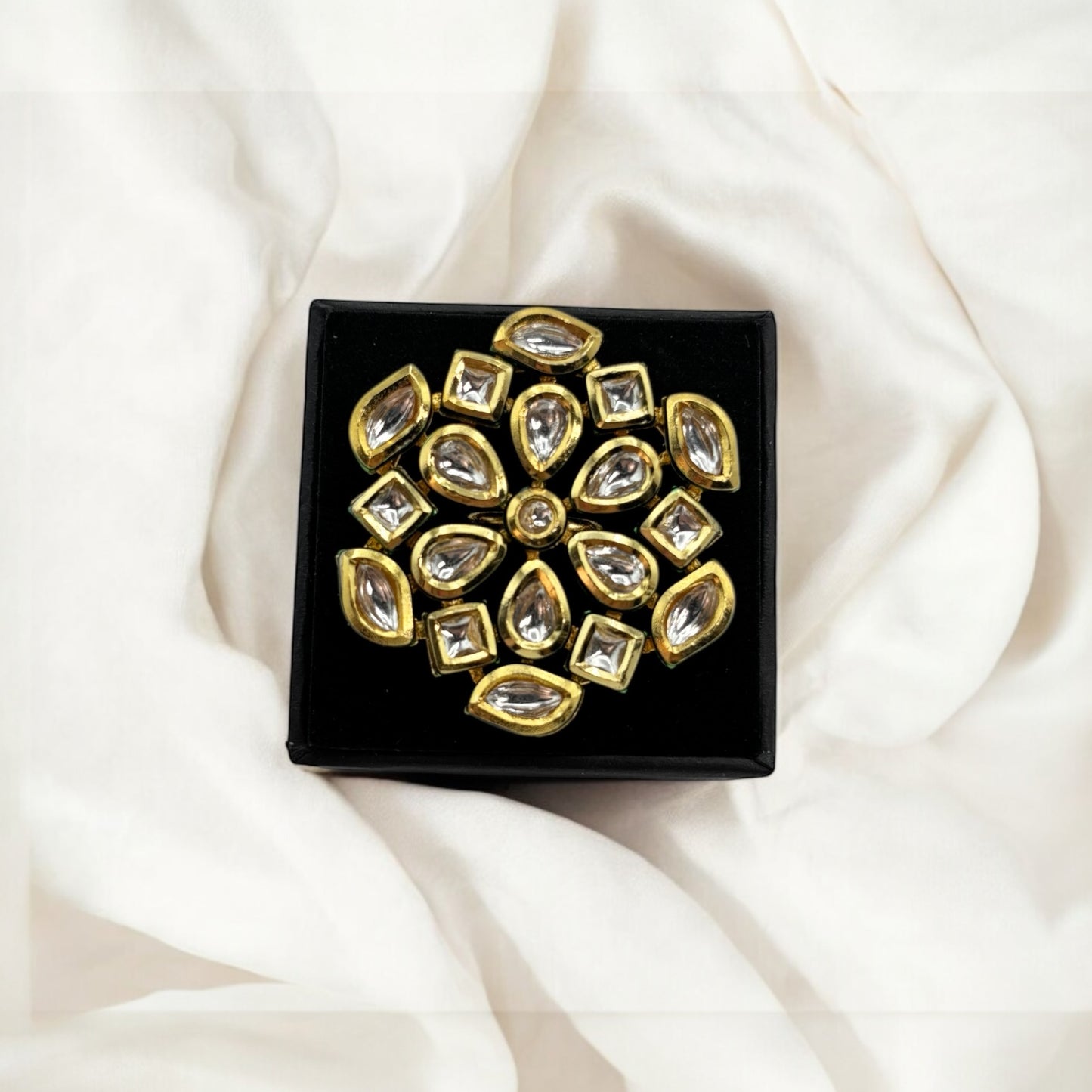 Big kundan adjustable ring