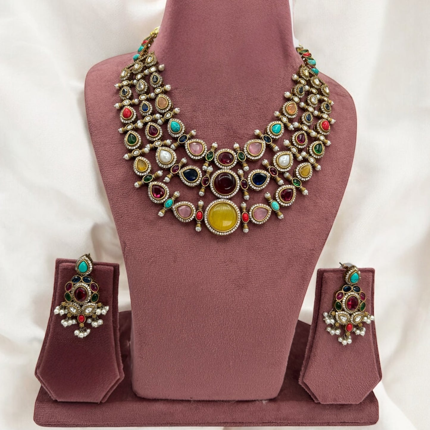 Premium quality multicolour necklace set