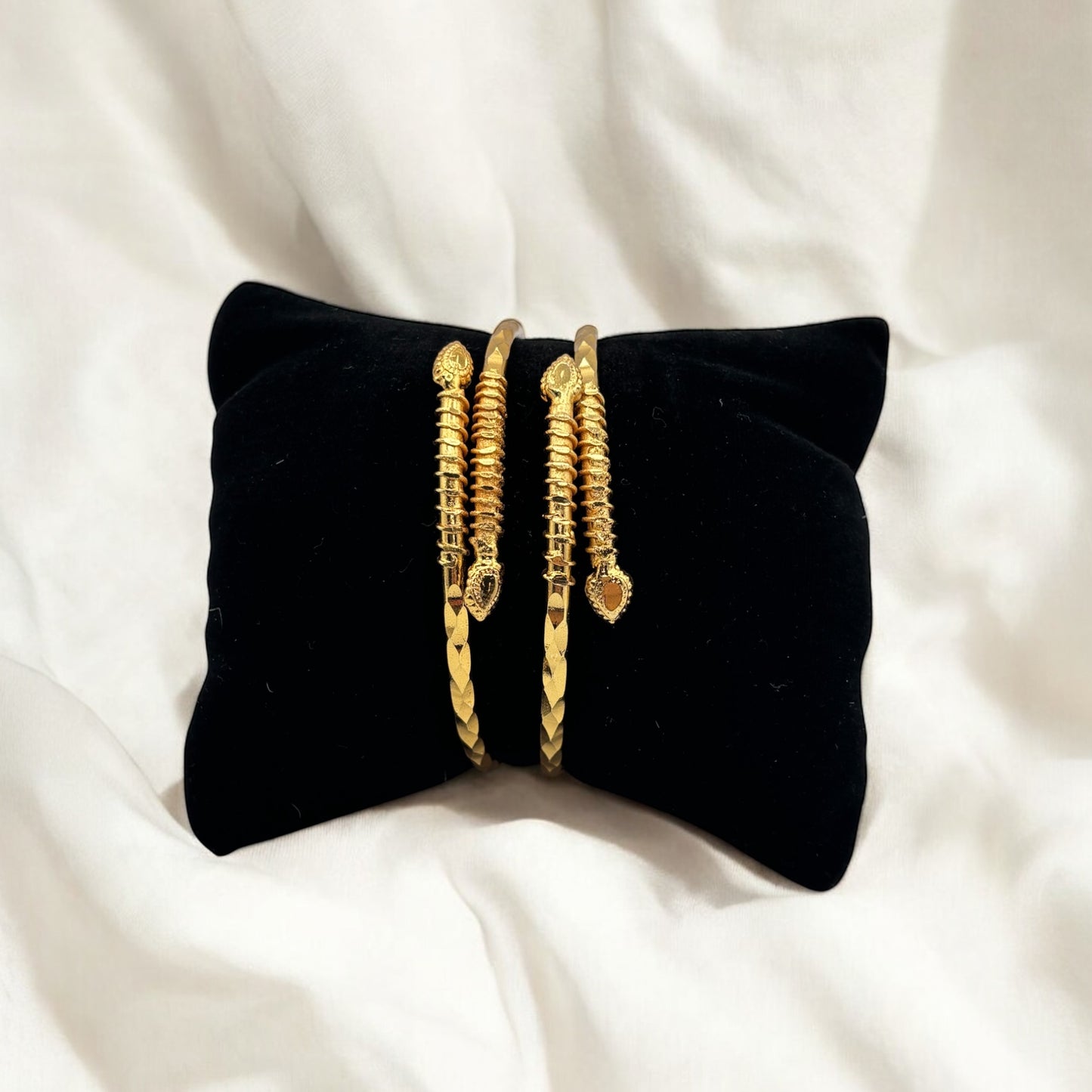 Gold plated adjustable bangle/ kada