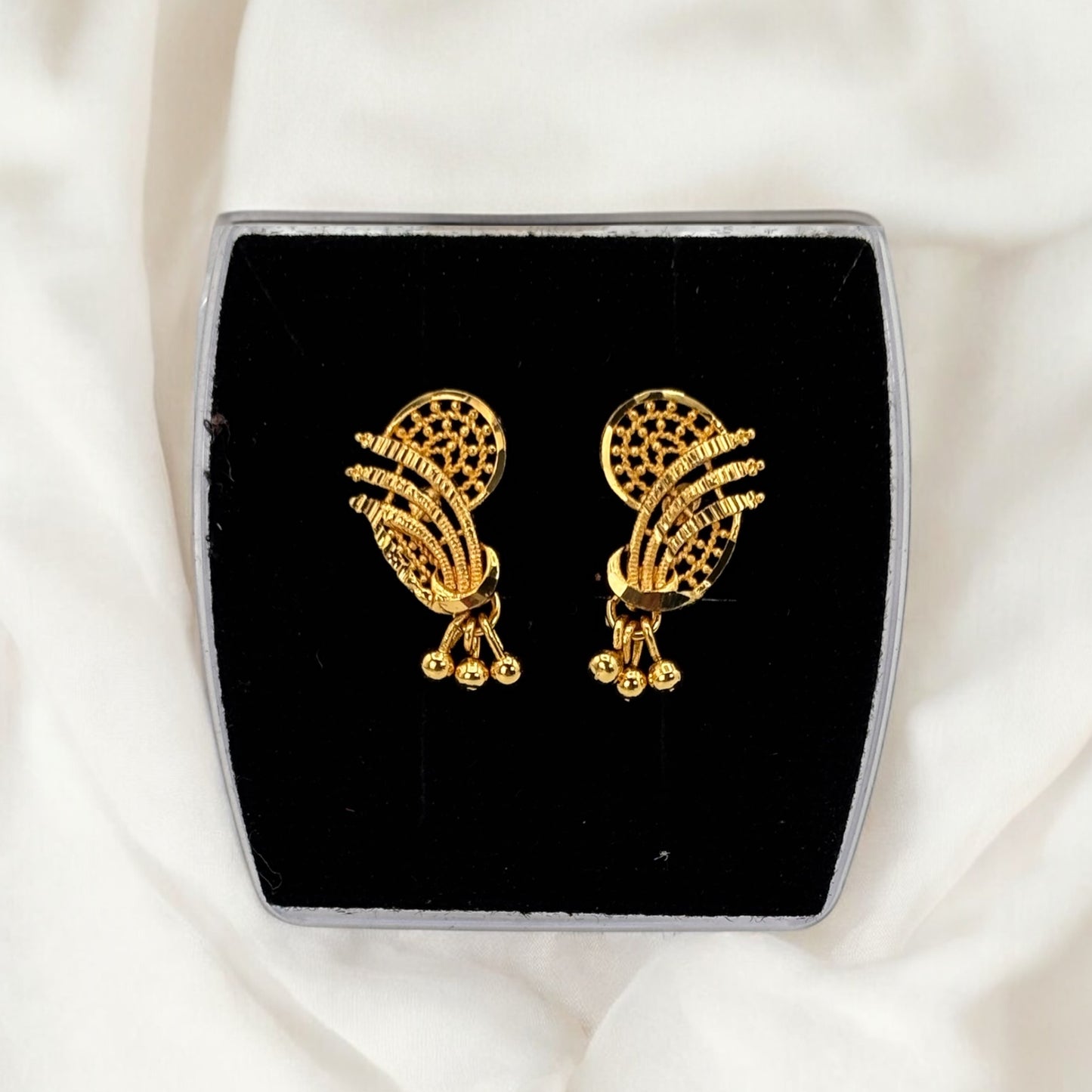 Gold plated earrings