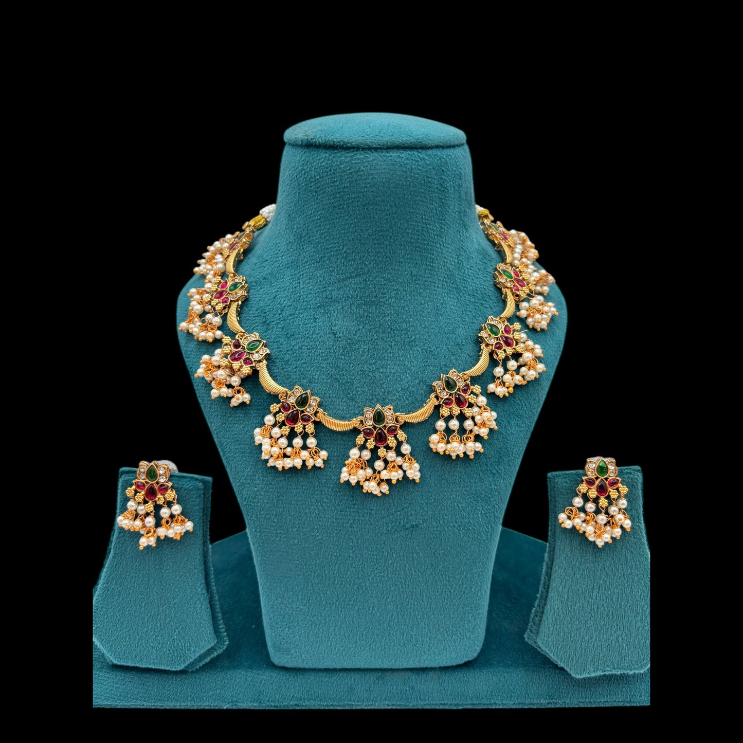 Matte finish gold plated necklace set
