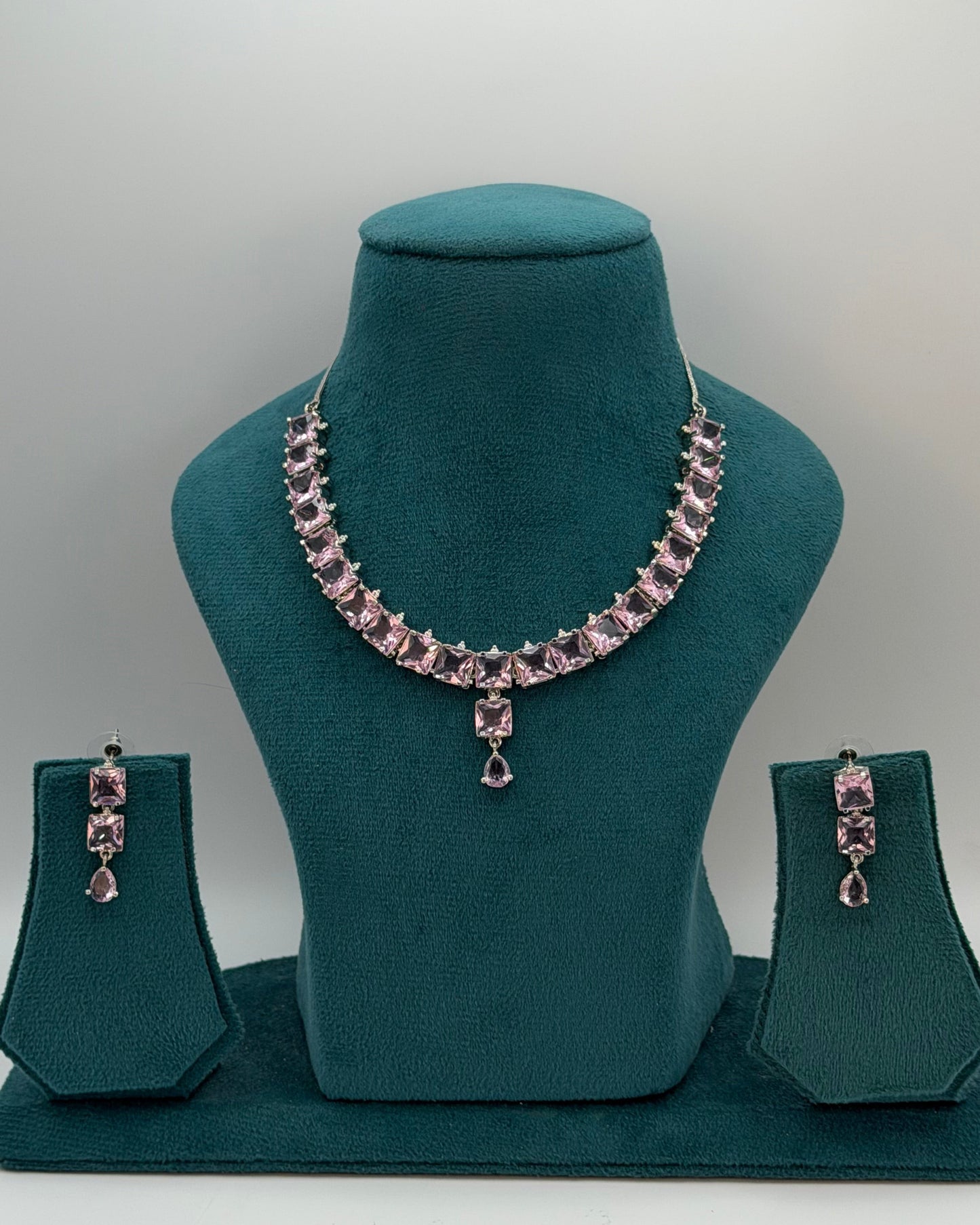 Silver plated pink necklace set