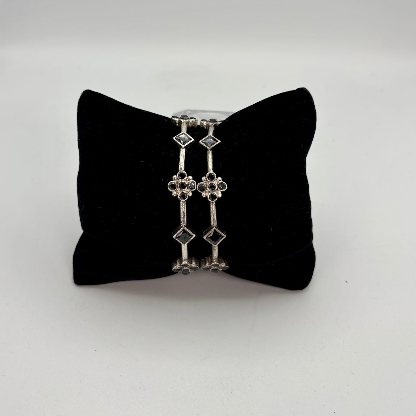 Silver oxidized adjustable bangles