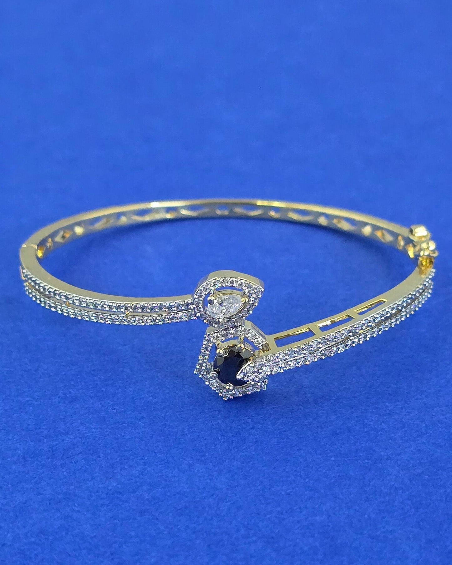 American Diamond openable bracelet with 2tone plating