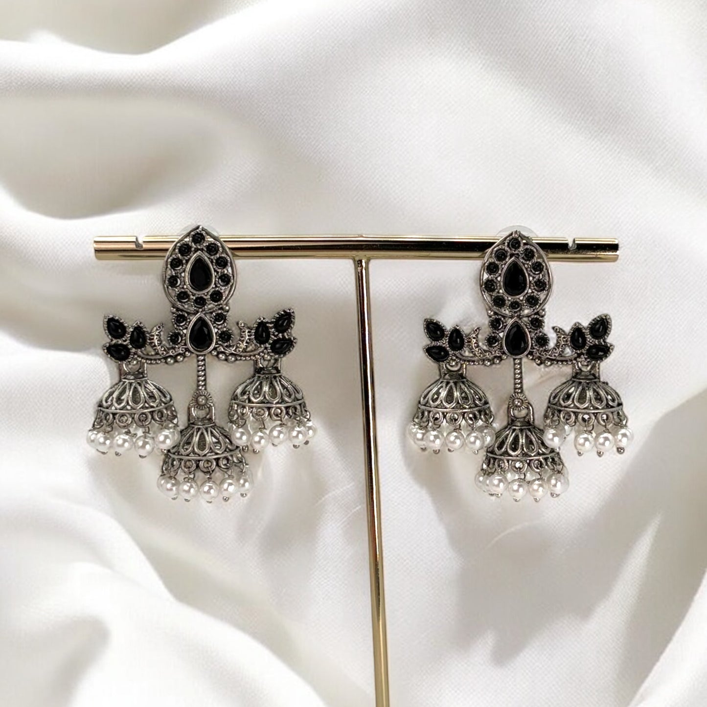 Silver oxidized jhumki