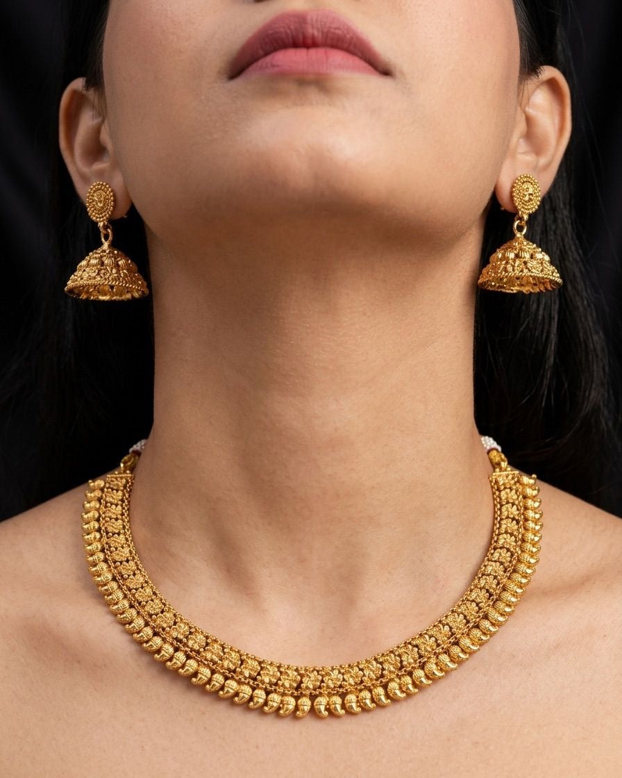 Gold plated necklace set