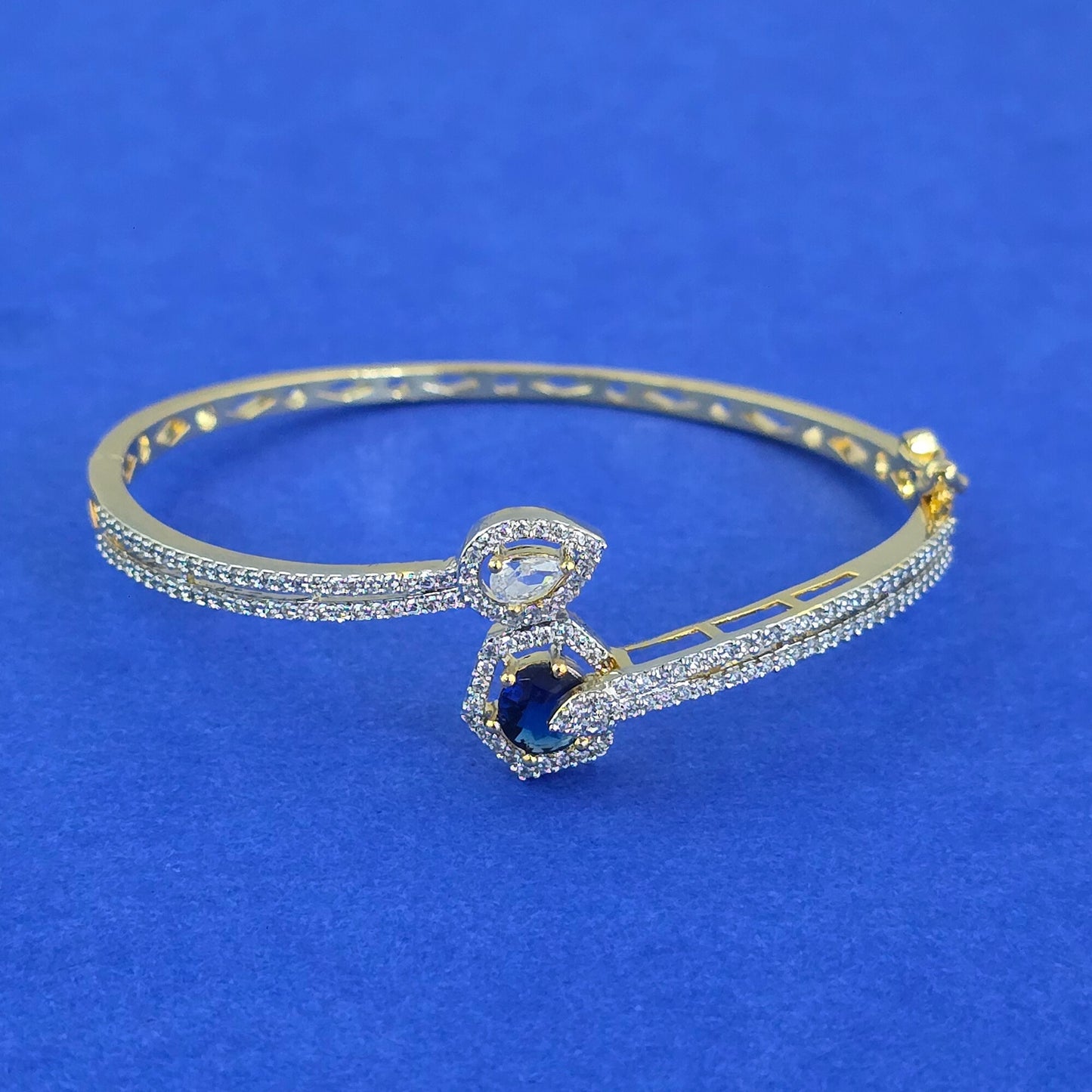 American Diamond openable bracelet with 2tone plating
