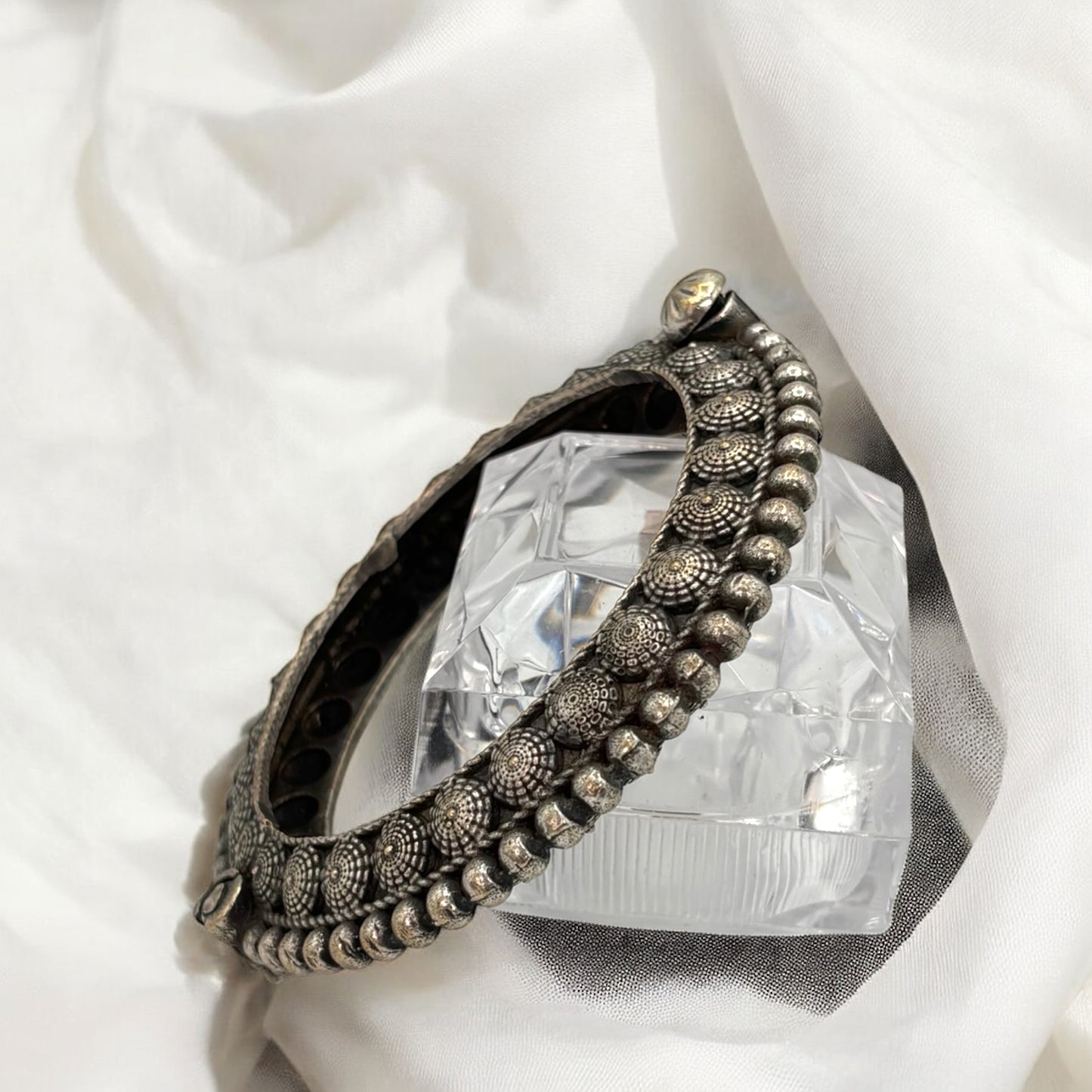 Silver oxidized openable kada/bracelet
