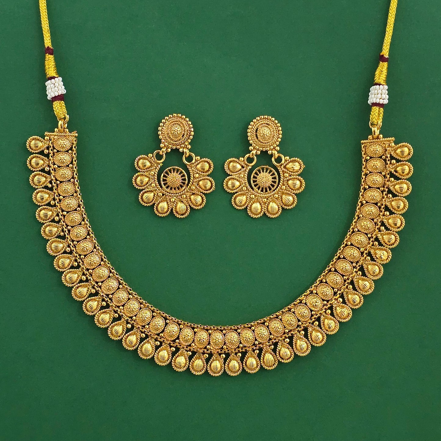 Gold plated necklace set