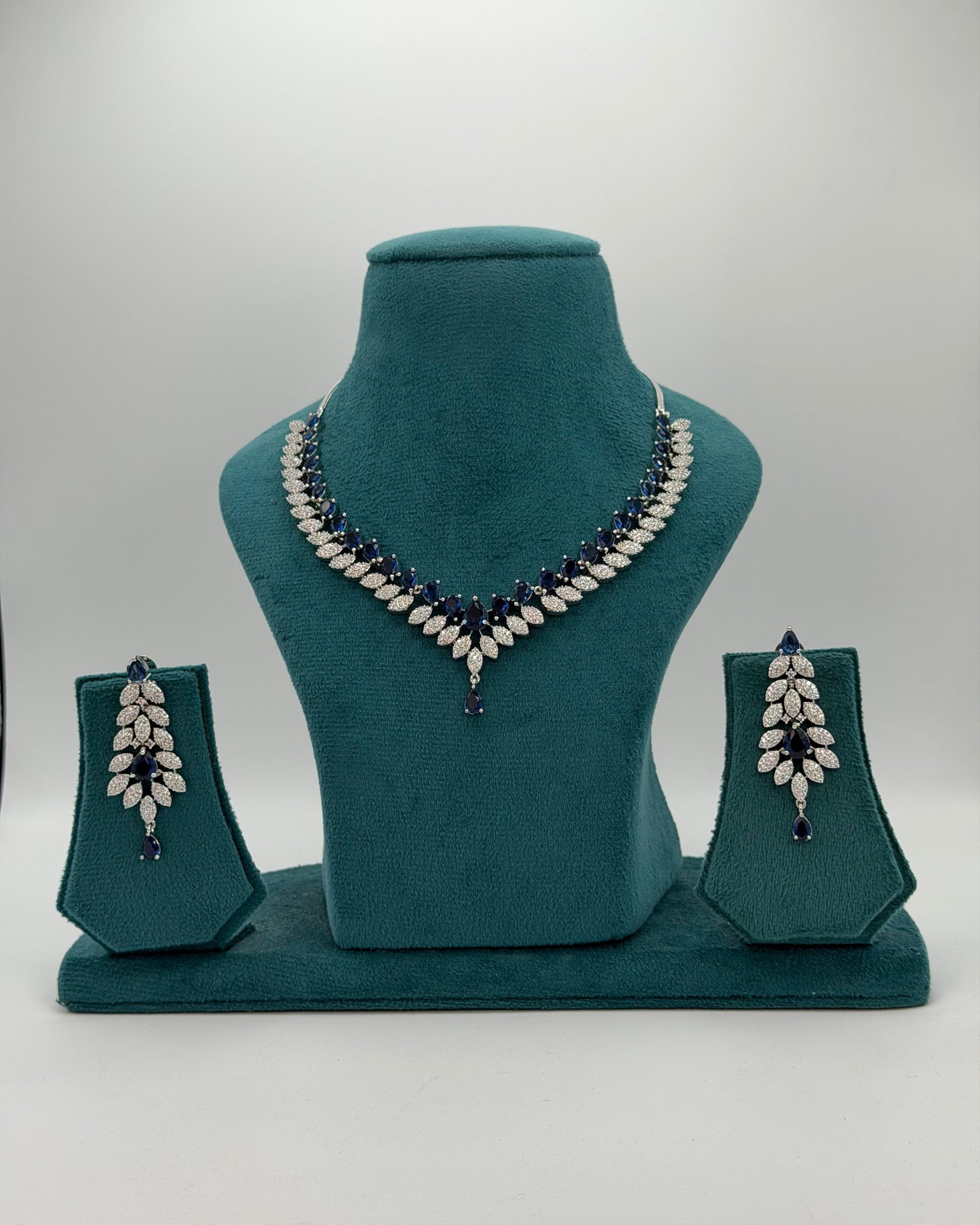 Silver plated American Diamond blue necklace set