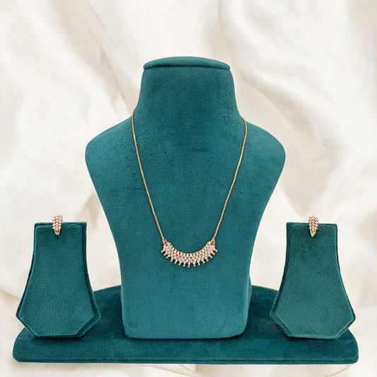 American Diamond chain pendant set