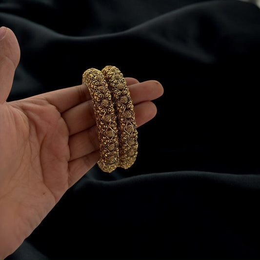 Gold plated kadas