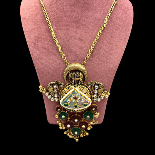 Contemporary gold long necklace