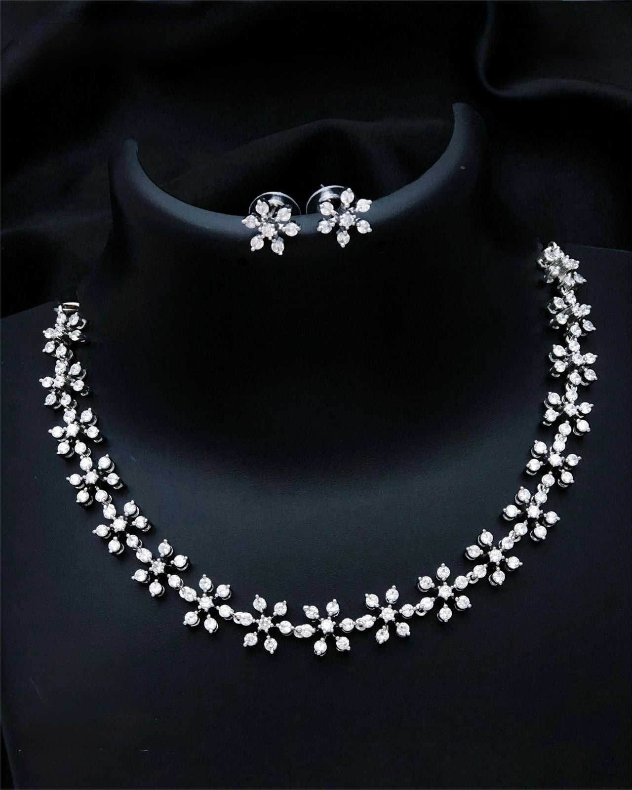 Silver plated American Diamond necklace set