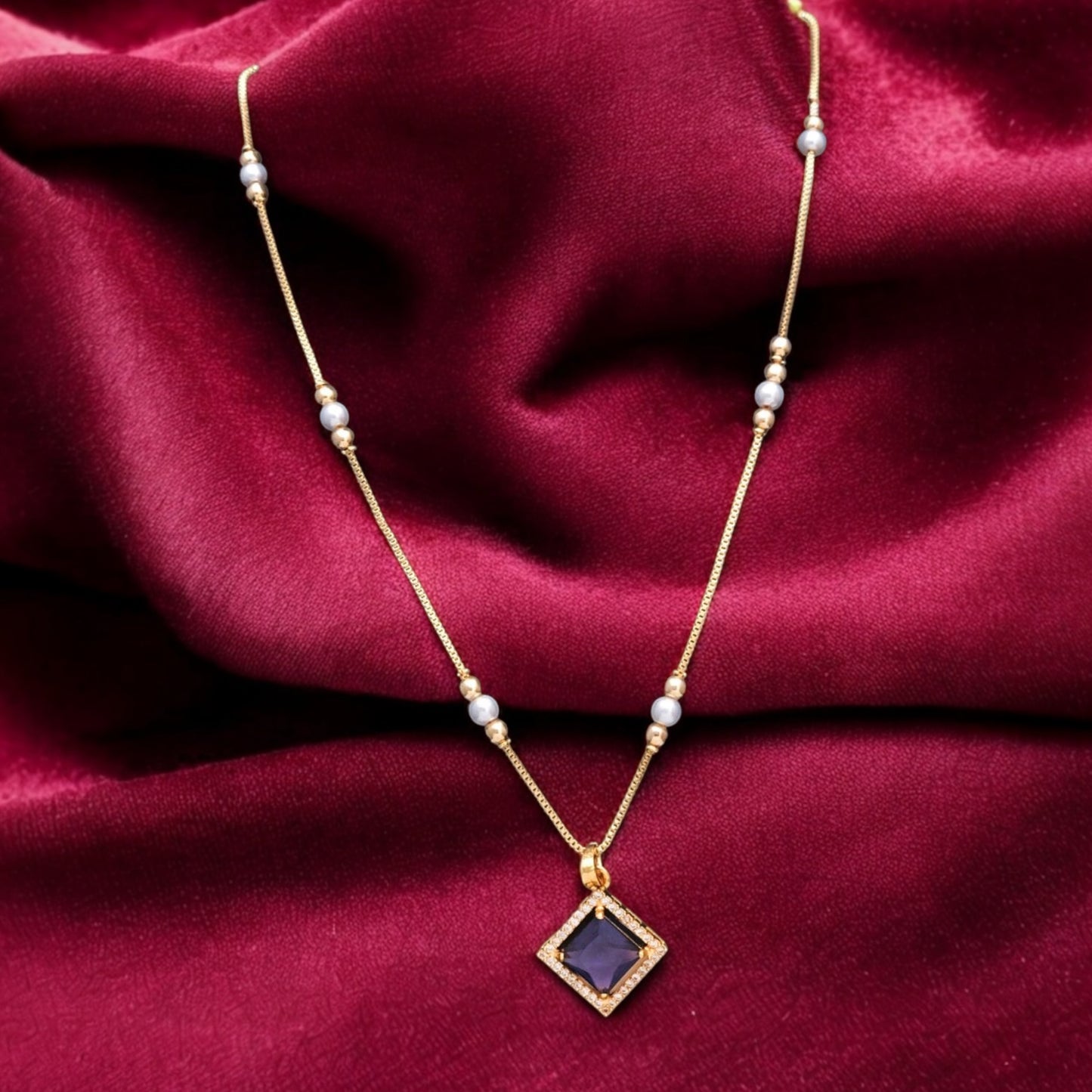 Gold plated chain pendant