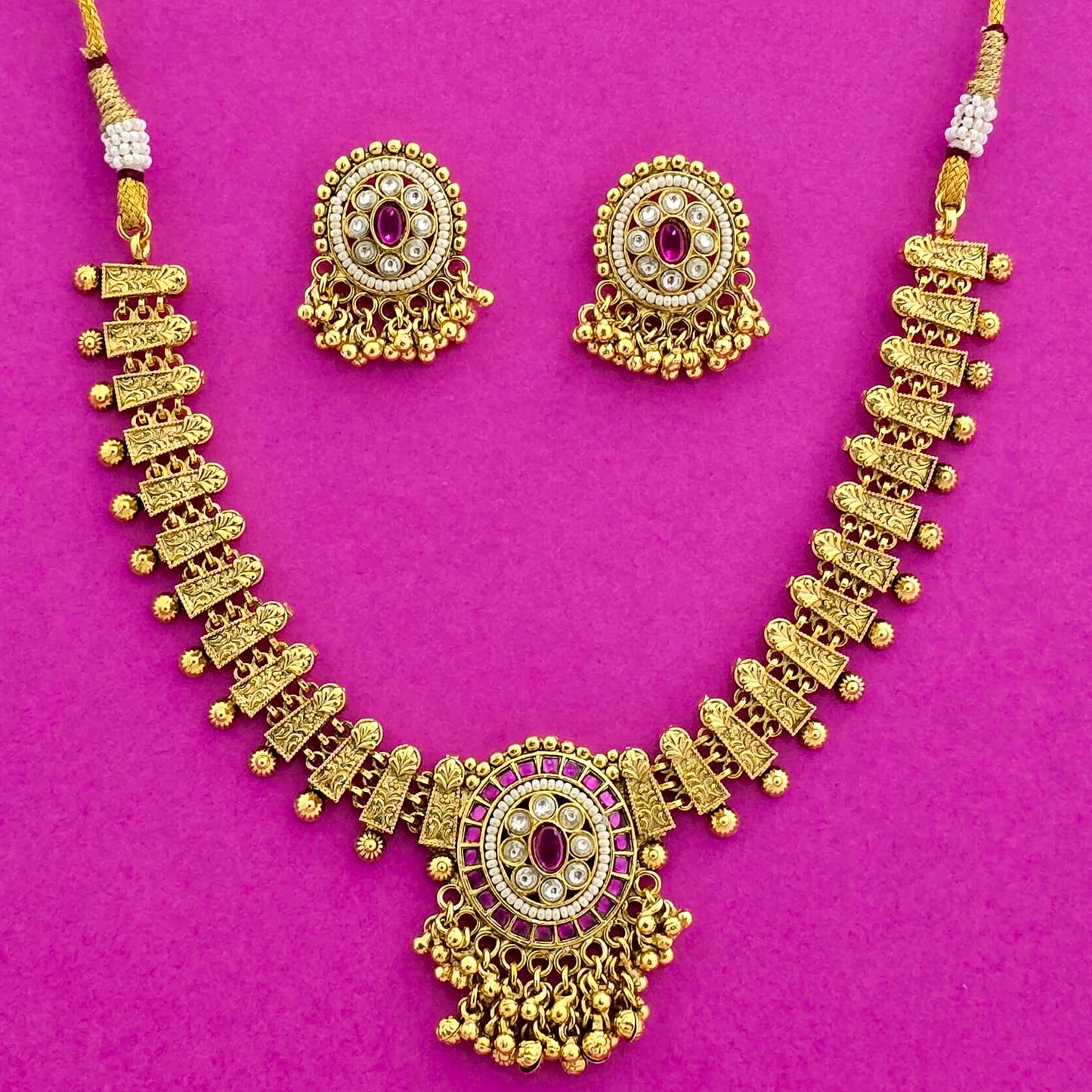 Gold plated necklace set