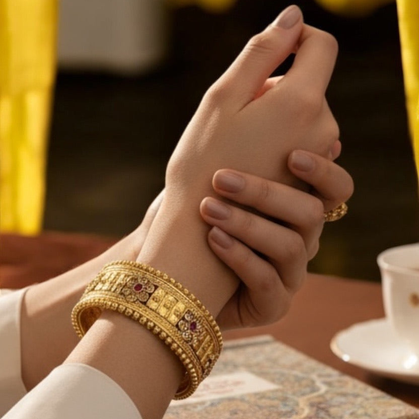 Gold plated openable kadas