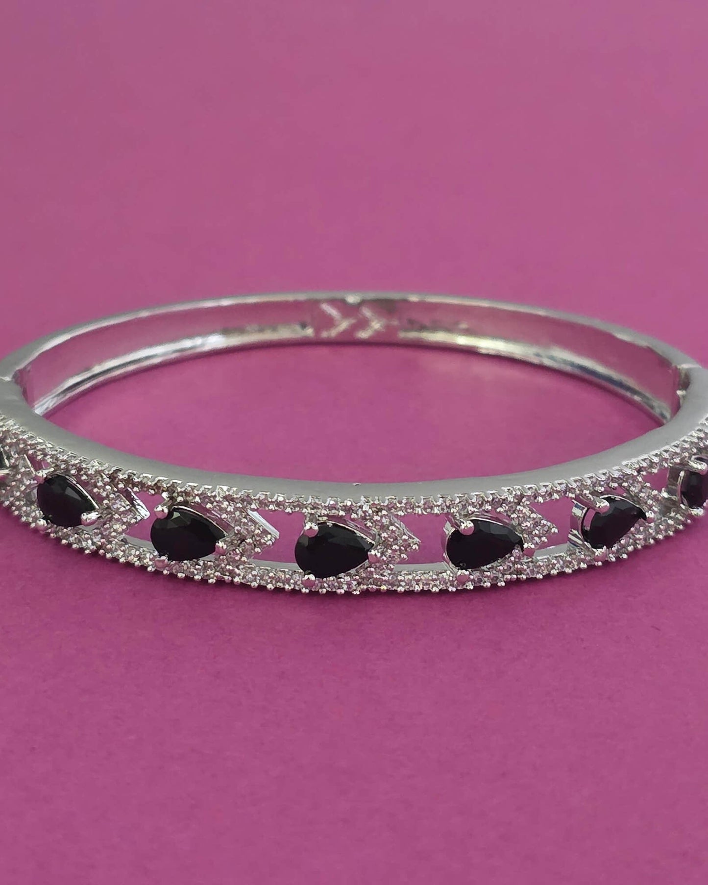 Silver American Diamond openable bracelet