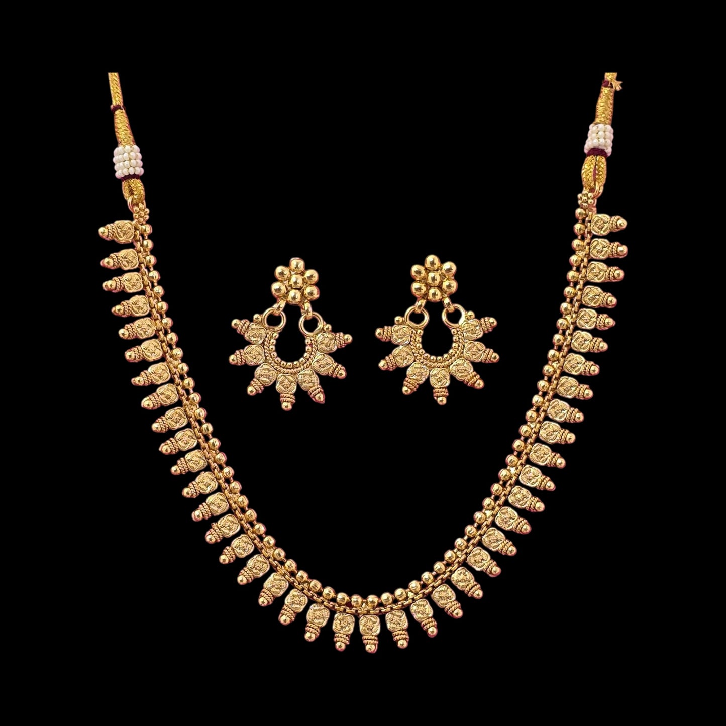 Gold plated necklace set