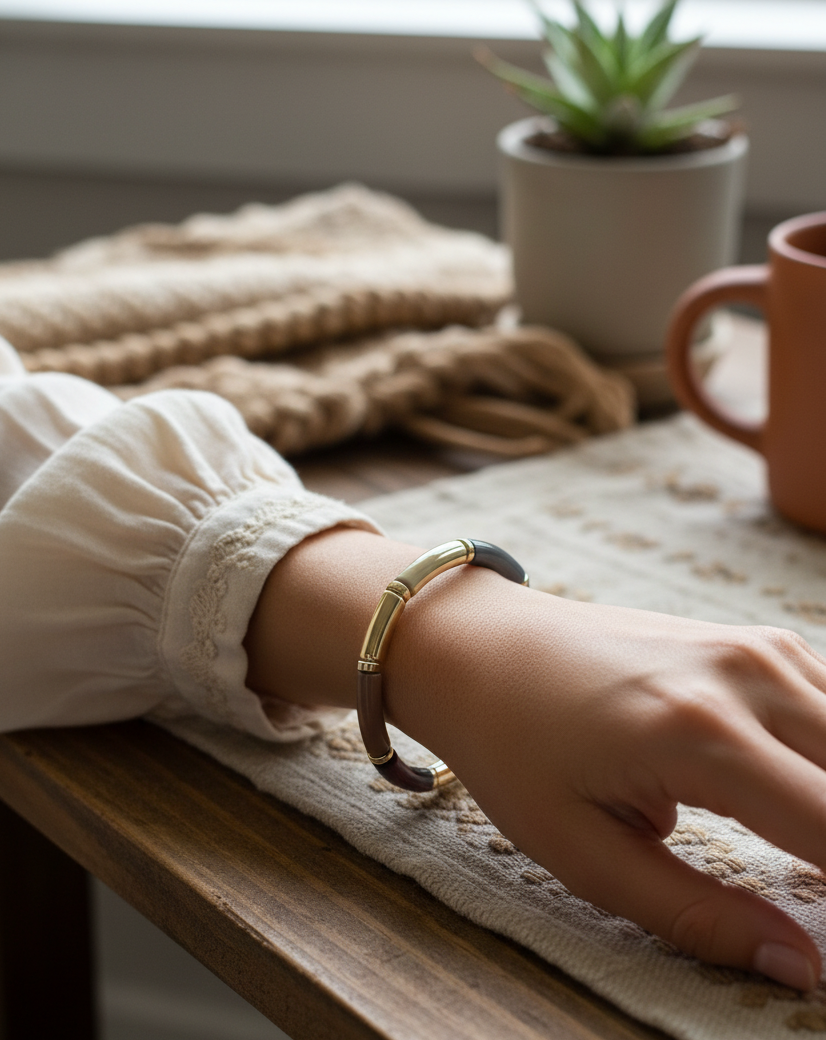 Anti tarnish adjustable bracelet