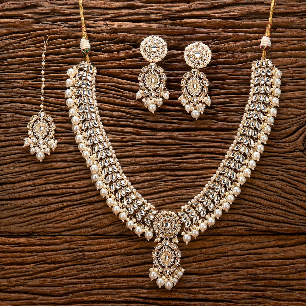 Gold plated kundan necklace set