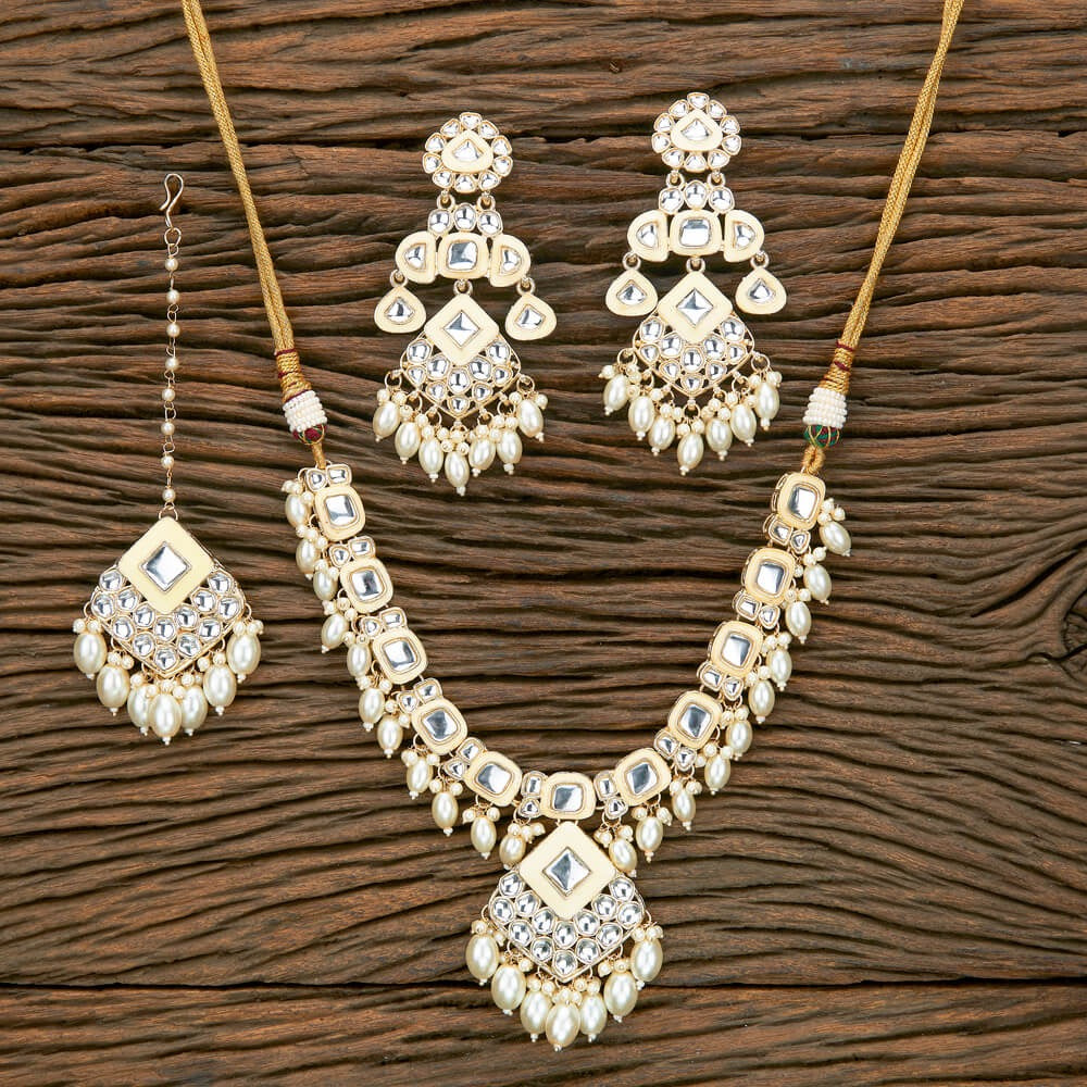 Gold plated kundan necklace set