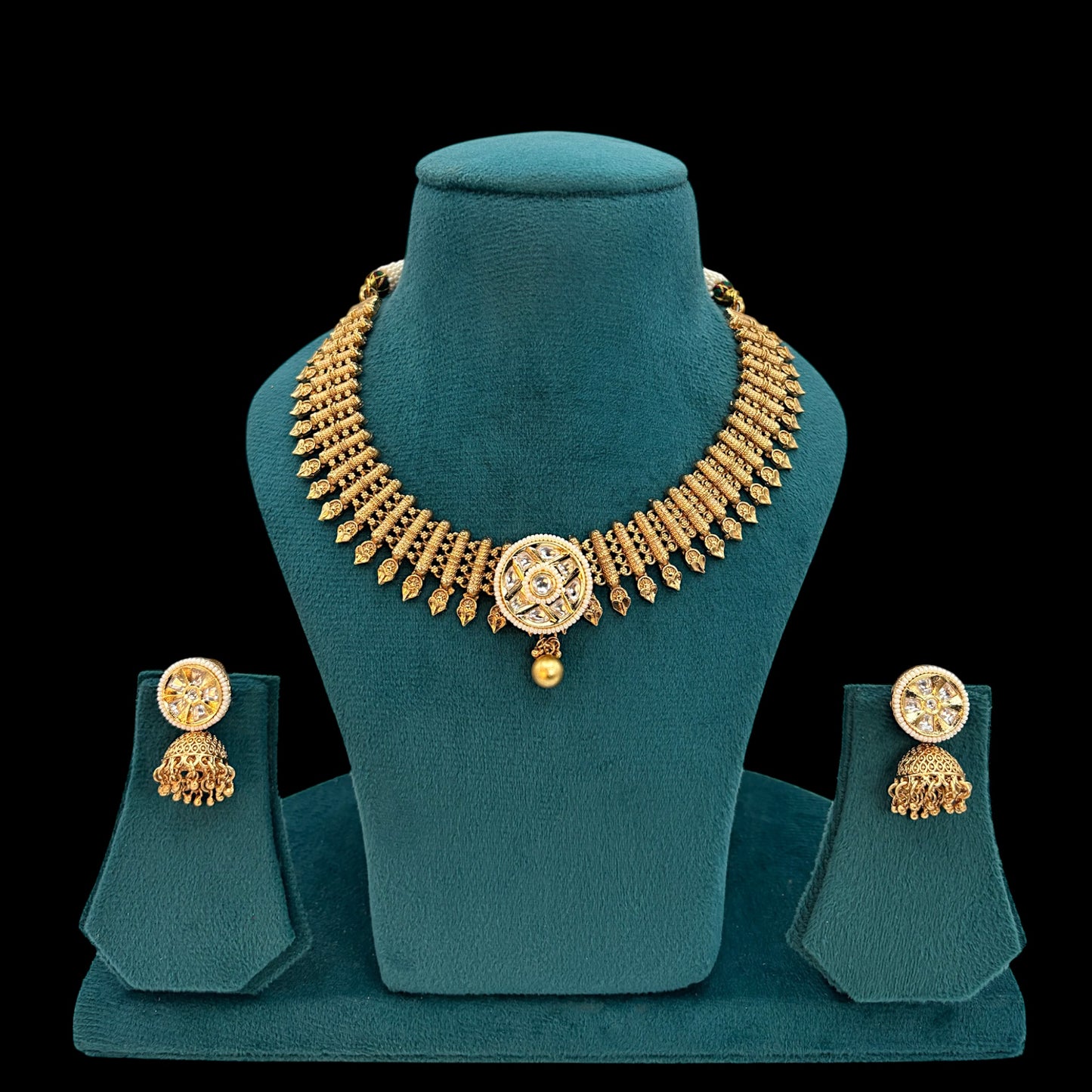 Gold plated necklace set