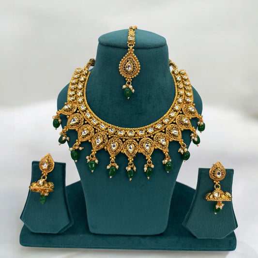 Gold plated kundan necklace set