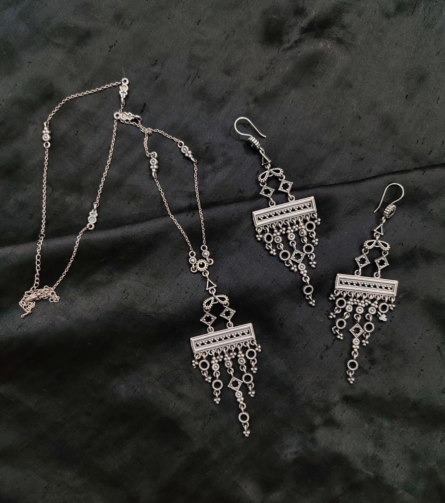 Oxidized necklace set