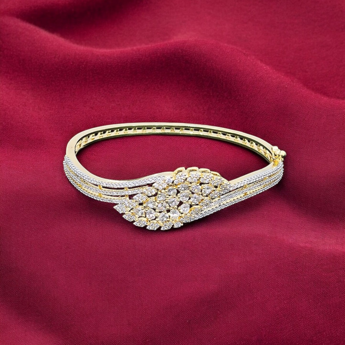 Gold plated American Diamond openable bracelet